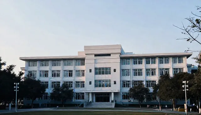 信息不对称如何影响供求对接效率